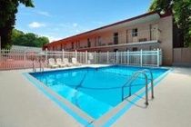 Comfort Inn & Suites Pittsburgh Exterior foto